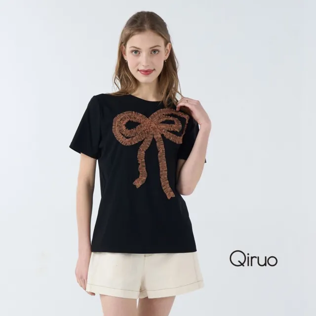 【Qiruo 奇若名品】彈性棉質胸前咖啡蕾絲蝴蝶結黑色 短袖上衣7078A