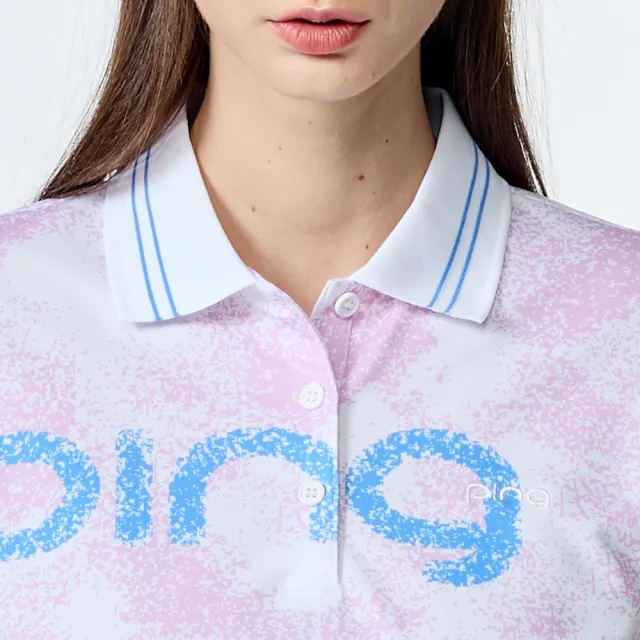 【PING】女款噴砂PING字抗UV短袖POLO衫-粉(吸濕排汗/GOLF/高爾夫球衫/RA25107-15)