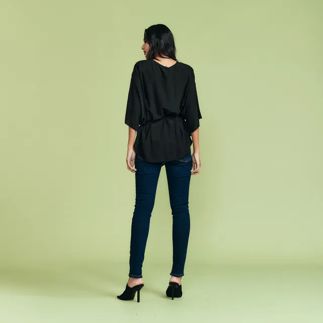 【ICHE 衣哲】Cop.Copine 綁帶寬袖垂墜鬆弛感百搭造型上衣(兩穿-兩色)