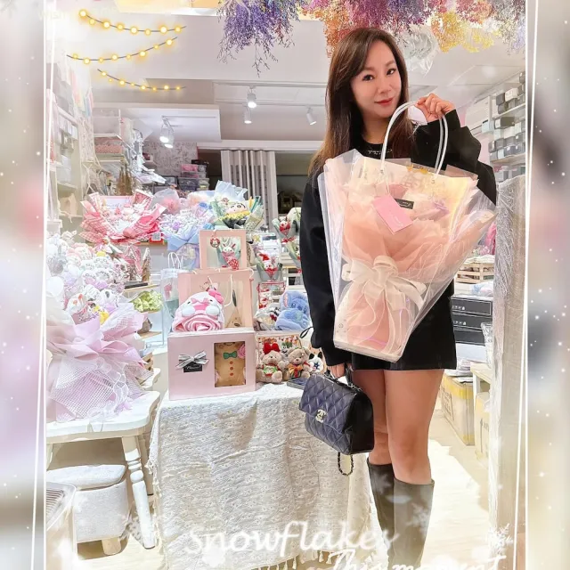 【喜滋滋】氣質珠光女神專屬永生花花束(情人節花束/生日禮物/告白花束/週年紀念/畢業花束/520)