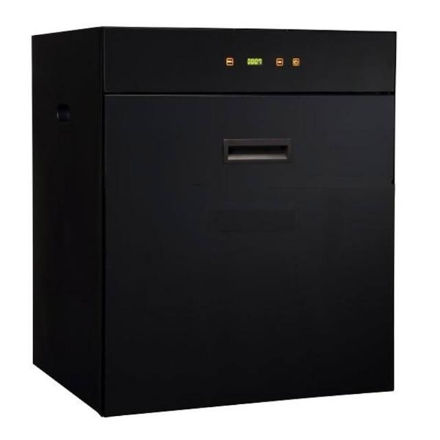 HOSUN豪山牌 FD-6216 烘碗機採用落地式設計，適合6-7人家庭使用，提供高效碗盤烘乾與消毒功能。臺灣原廠製造，尺寸W596×D500×H700mm，110V電壓，1年保固，BSMI許可字號R51155。需專業安裝，確保衛生清潔的廚房生活首選。