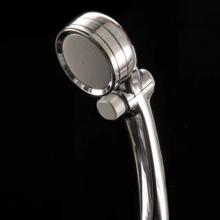 【takagi官方授權｜正品保證】微米氣泡美容沐浴器〔蓮蓬頭〕JSB202BMTW(光澤銀 鈴木太太公司貨)