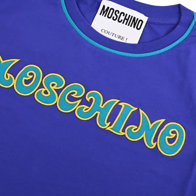 【MOSCHINO】簡約經典品牌電繡LOGO純棉個性短T恤(紫/綠邊)