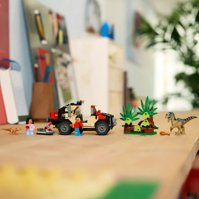 【LEGO 樂高】侏羅紀世界系列 76972 逃離迅猛龍越野大冒險(侏羅紀世界 恐龍 兒童玩具 積木)