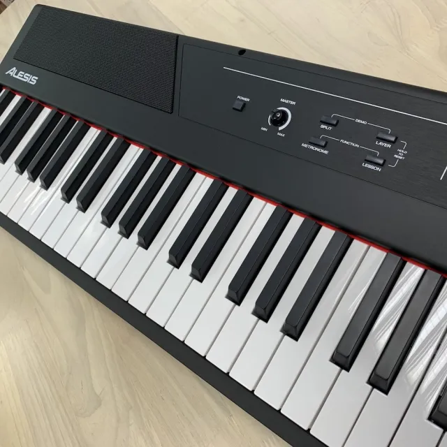 【ALESIS】Alesis Concert 電鋼琴 88鍵 攜帶型(擁有卓越鋼琴音色的攜帶式電鋼琴 加贈琴袋)