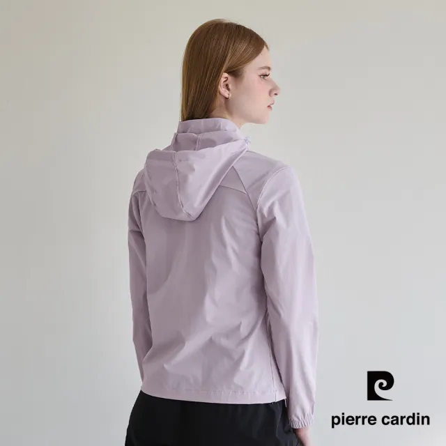 【pierre cardin 皮爾卡登】休閒服飾 女款 可拆帽透氣防曬連帽外套-紫色(6257691-22)