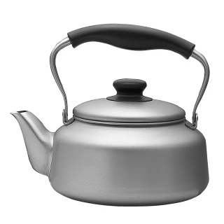 【IUSE】日本製 柳宗理 不鏽鋼水壺/霧面(大師工藝．細膩曲線．出水穩定)