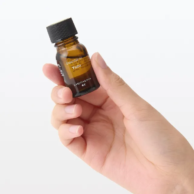 【MUJI 無印良品】精油/10ml(日本柚子/快樂鼠尾草/乳香)