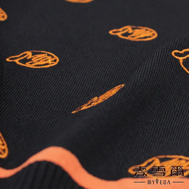 【MYVEGA 麥雪爾】涼感MY刺繡針織上衣-黑