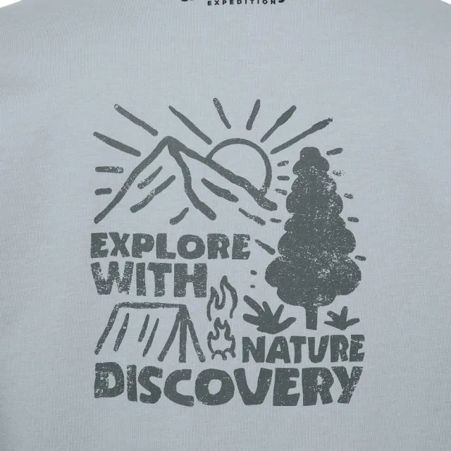 【Discovery Expedition】Freshvent 露營手繪圖案機能短袖T恤 上衣(DXRS8T053-SBL)