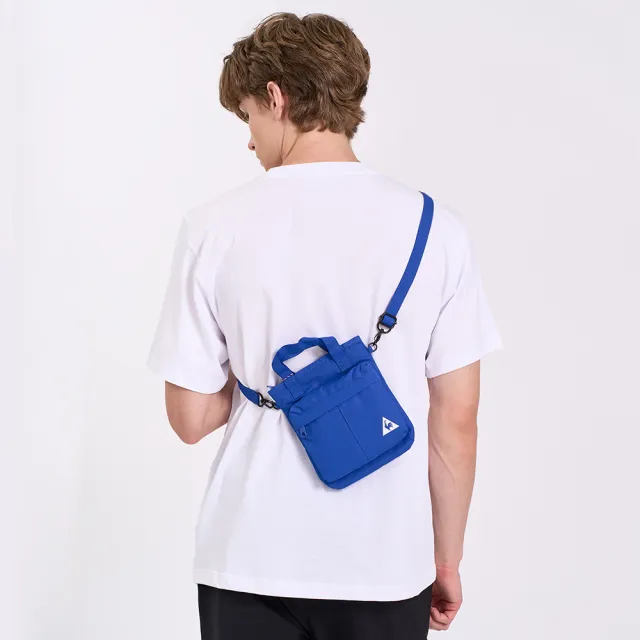 【LE COQ SPORTIF 公雞】輕巧旅行小包 肩背包 斜背包 男女款-3色-LKV03105