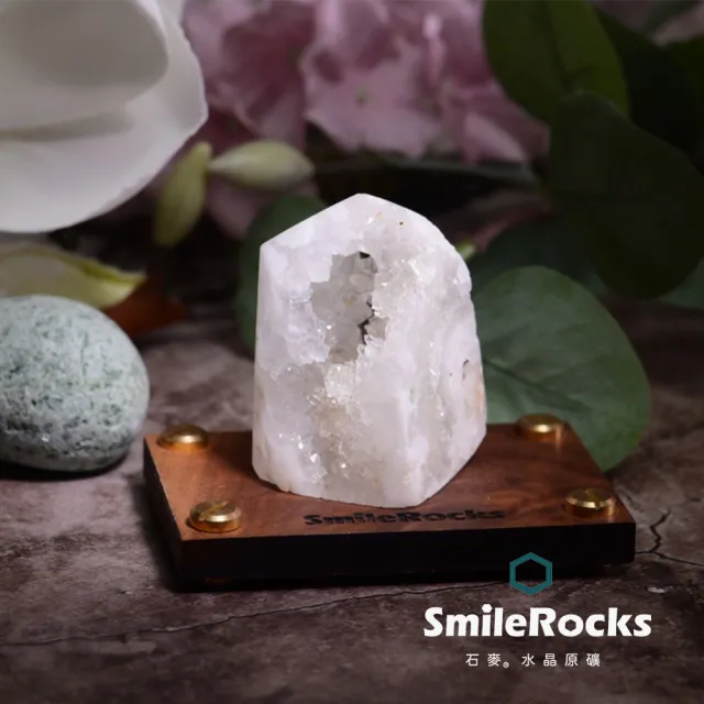 【SmileRocks 石麥】石麥水晶原礦  白水晶柱洞 No.6244050670(SmilePad 6X9底板)