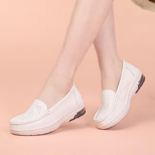 【MOM】真皮樂福鞋 厚底樂福鞋/真皮純色透氣沖孔舒適大氣墊厚底樂福鞋 護士鞋(白)