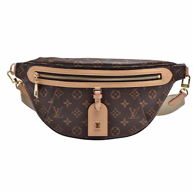 LV LOUIS VUITTON路易威登 M46784 經典 High Rise Monogram 印花帆布腰包 全新 LOUIS VUITTON 路易威登 M46784 經典 High Rise Monogram 印花帆布腰包,咖啡色系設計,採用高品質牛皮與帆布材質,搭配原廠防塵套,輕便實用,適合日常搭配,女性使用更為合適。