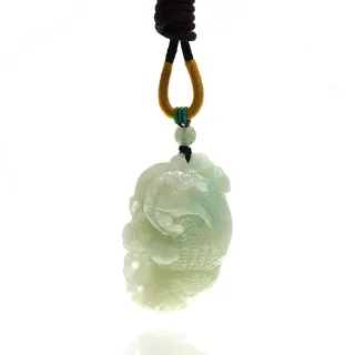 【喜緣玉品】天然翡翠三腳金蟾雅雕玉珮(直)