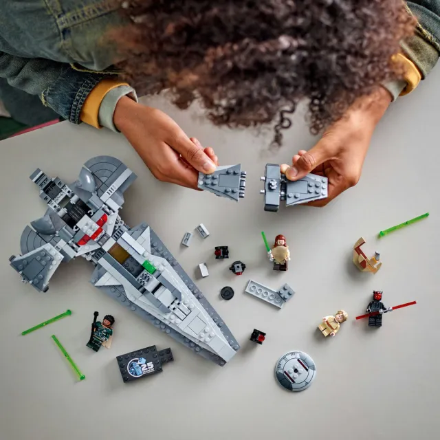 【LEGO 樂高】星際大戰系列 75383 Darth Maul’  s Sith Infiltrator(momo線上獨家 飛行裝置模型)