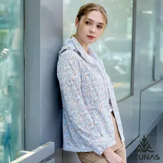 【ATUNAS 歐都納】女款蚊瘋不動涼感Q-MAX輕薄風衣外套(A2GA2512W米卡印花/防蚊/驅蚊/防曬抗UV/戶外/休閒)