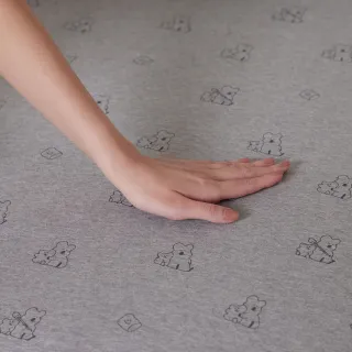 【YVONNE 以旺傢飾】100%美國棉印花床包-QUOKKA & BOBO 迷霧灰(加大 純棉 DINOTAENG)