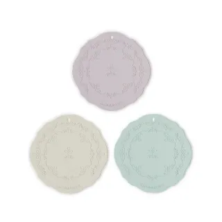 【Le Creuset】永恆花蕾系列耐熱矽膠隔熱墊(蛋白霜/柔粉紫/悠然綠 3色可選)