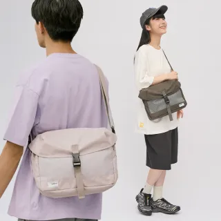 【plain-me】特惠價 防潑水 PM旅行郵差包 斜背包(防水包 男女包 肩背包 掀蓋包 側背包 PLN3027-232)
