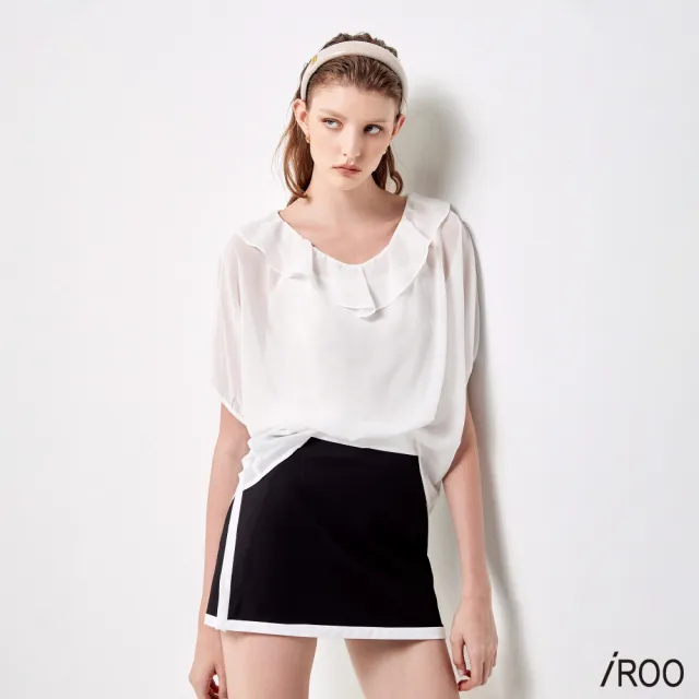 【iROO】舒適彈性配色短裙