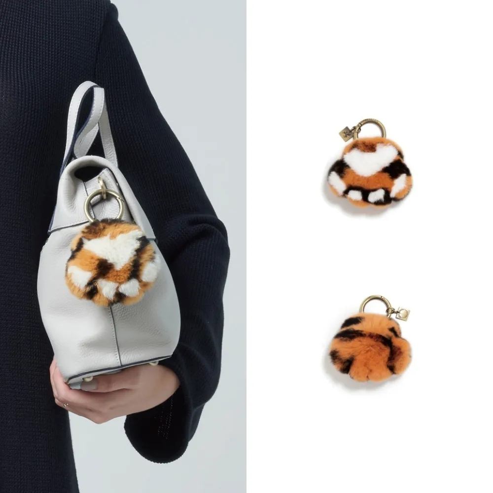 【PEPPER’S】交換禮物 FLUFFY 心型虎掌毛球掛飾 - 焦糖棕(掛飾 毛球掛飾 虎掌)