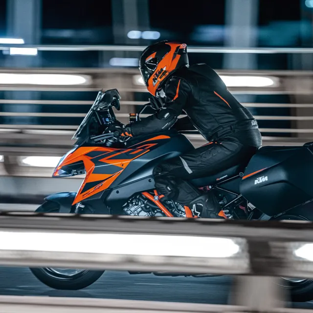【Cardo】PACKTALK EDGE 安全帽通訊藍牙耳機(KTM聯名款 官方直營)