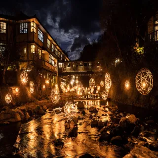 【喜鴻假期】【南北九州冬戀全覽５日】黑川點燈、熊本城、草莓吃到飽、櫻島遊船、指宿沙浴、仙巖園