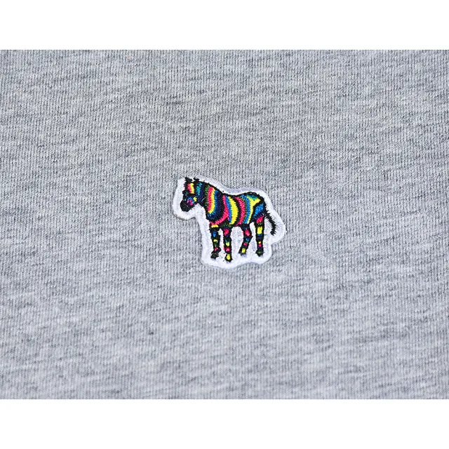 【Paul Smith】PAUL SMITH 簽字LOGO刺繡布章多彩斑馬圓領短袖T恤(男款/灰)
