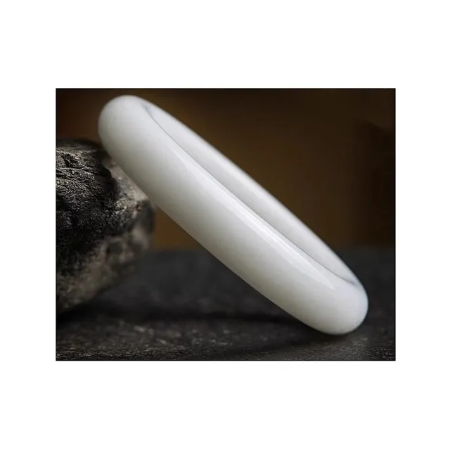 【Penny 珮妮】羊脂漢白玉 寬版手鐲(母親節 送女友 情人節 生日 交換禮物 尾牙 新年 結婚)