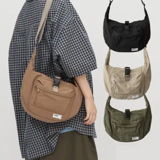 【plain-me】限定★PM輕量旅行半月包 PLN3048-242(防潑水 側背包 斜背包 大容量 收納 側背包)