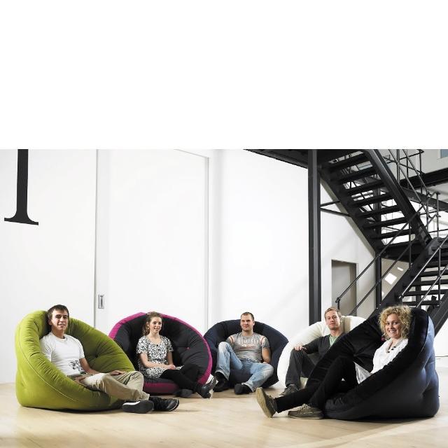 【Panasonic 國際牌】雙旋風無紙袋吸塵器(MC-CL630)