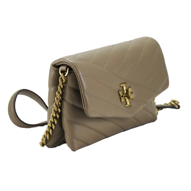 【TORY BURCH】KIRA CHEVRON小包-金屬鍊帶百搭斜背包(奶茶)