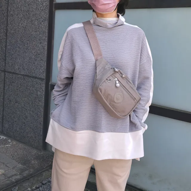 【吉豐洋行】雙11 經典水洗布休閒款多隔層防潑水斜背包/胸包/腰包/發財包(防水包 輕量舒適棉質寬