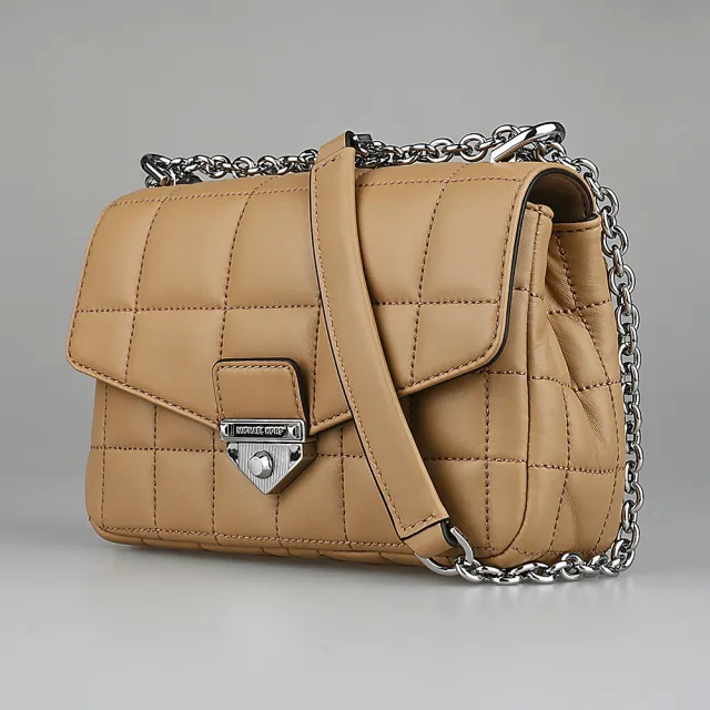 【Michael Kors】MICHAEL KORS SoHo絎縫設計羔羊皮推釦式鍊帶斜背包(小/駱駝棕)
