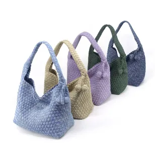 【LouiseC.】Tree House 丹寧牛仔布/仿羊絨-子母包-手工編織TOTE-單肩背帶包-5色-附圓球吊飾(CC242318)