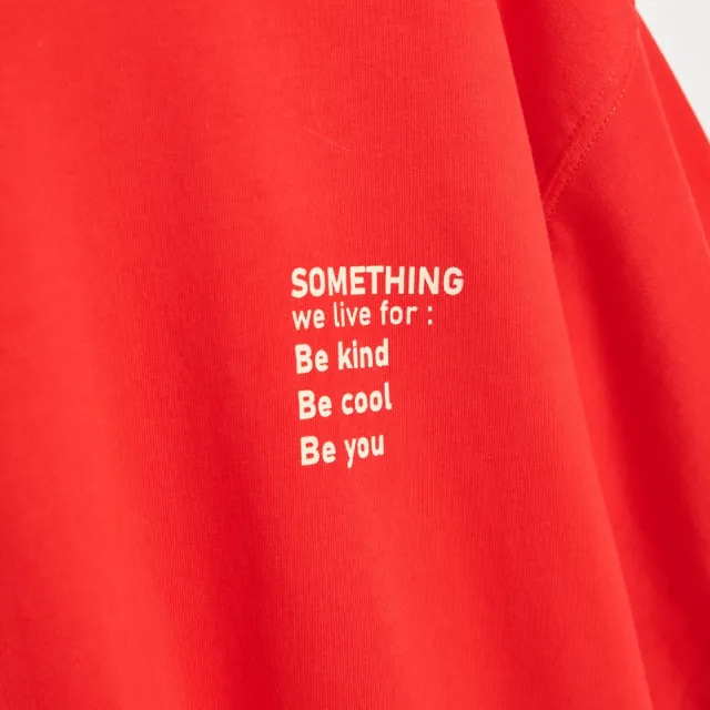 【SOMETHING】女裝 貓咪前後片印花短袖T恤(紅色)