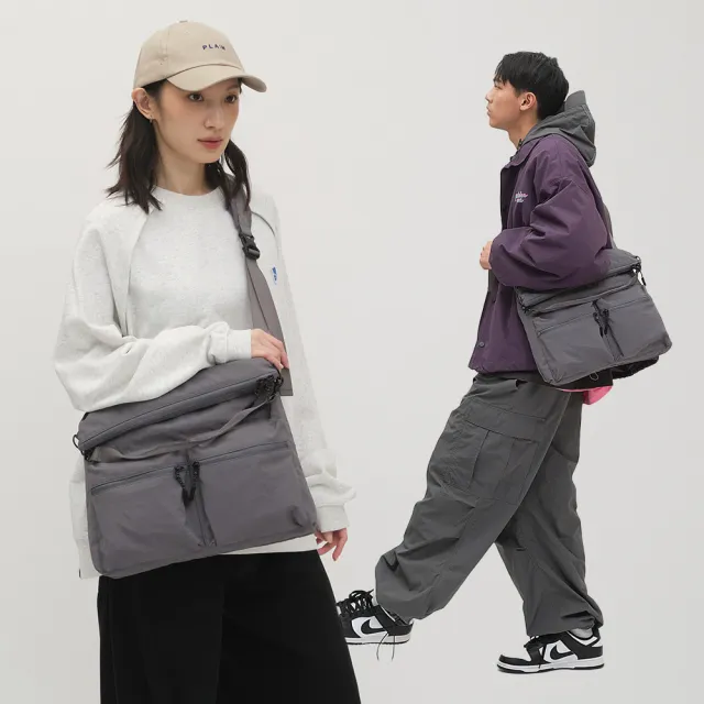 【plain-me】特惠！男女包 防潑水輕量側背包 PLN3052-251(防水包 大容量 斜背包 電腦包 筆電包 公事包)