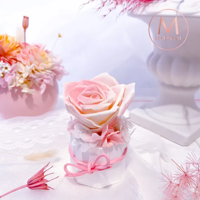 【Floral M】法式雙色玫瑰香氛擴香禮盒 含30ml品牌香氛油(居家香氛/香水精油/香氛擴香花/擴香禮物/送禮)