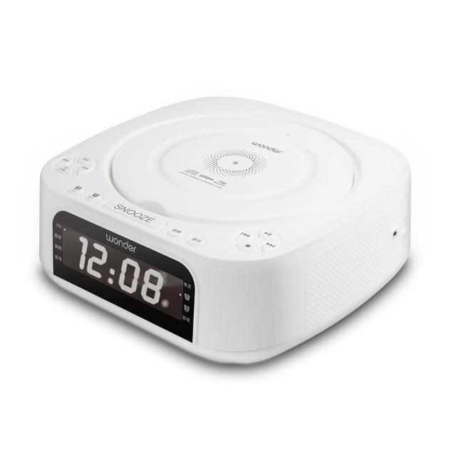  旺德WS-B035U為一款多功能音響，支援CD、MP3、USB播放，內建LCD顯示幕與鬧鐘功能，可作為時鐘使用。內建AM/FM收音機，支援FM插孔與AUX輸入，並內建雙聲道喇叭。採用10W充電式設計，內建2x1.5V AAA電池，適閤家庭或室內使用，提供99首曲目編輯功能，是居家娛樂與學習的理想選擇。 