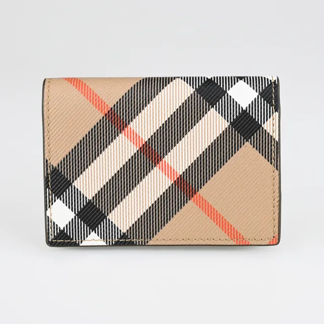 【BURBERRY 巴寶莉】BURBERRY 內壓印LOGO塗層帆布內搭小羊皮對折卡片夾(沙棕)