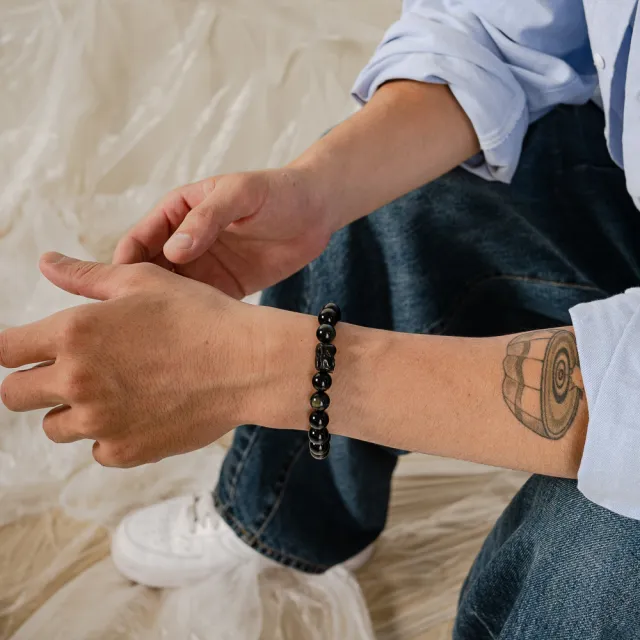 【天天水晶 TINGTING】藍虎眼 x金運石 貔貅 10mm 素圈水晶手鍊(避邪安撫鎮定 B100011)