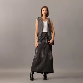 【CALVIN KLEIN】官方旗艦館CK Halo 錯視效果印花牛仔長裙_黑色