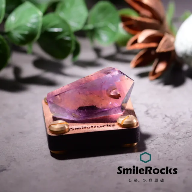 【SmileRocks 石麥】石麥水晶原礦  紫水晶隨形冰塊水晶No.623240920(SmilePad 4.5X4.5底板)