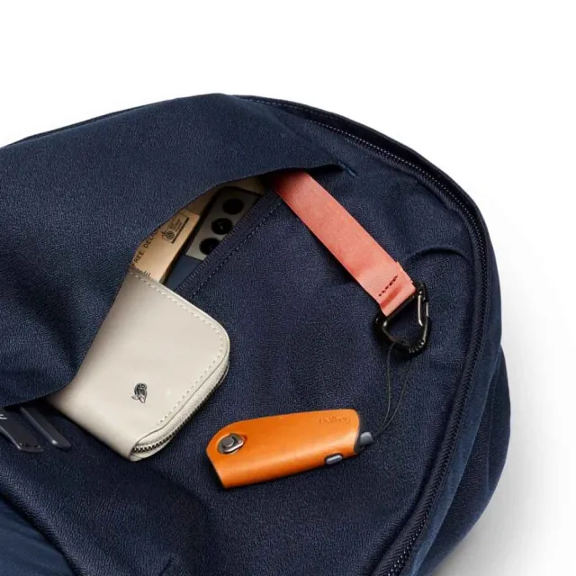 【Bellroy】官方直營 Classic Backpack Plus 20L 經典後背包(海軍藍/機能性多夾層/輕便背包)