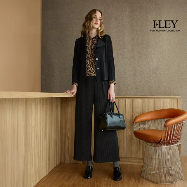 【ILEY 伊蕾】高彈修身寬壓褶短版西裝外套(黑；M-XL；1253364002)