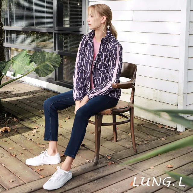 【LUNG.L 林佳樺】LS93C60 藍紫色滿版字母連帽長袖休閒女裝外套(秋冬新品 加大尺碼)