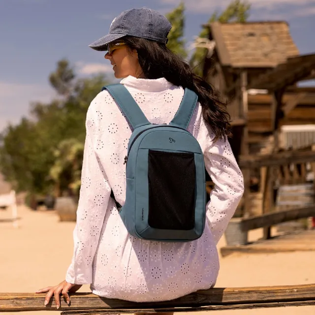 【Travelon】美國 Voyages雙層防盜小背包 杜松青 / 防盜背包 小背包 RFID