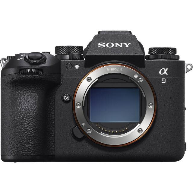 SONY 索尼 A9 III ILCE-9M3 是專業全片幅單眼相機，搭載 BSI CMOS 影像感應器，有效畫素約 2000 萬，提供高感光度 ISO 最高 25600。最快快門速度 1/8000 秒，適合運動攝影。3.0 吋以上翻轉式螢幕、100% 視野率電子觀景器，機身輕巧約 617g，支援 SD/SDHC/SDXC 儲存。24 個月公司貨保固，尺寸約 136.1 x 96.9 x 82.9 mm，完美捕捉高速瞬間。
