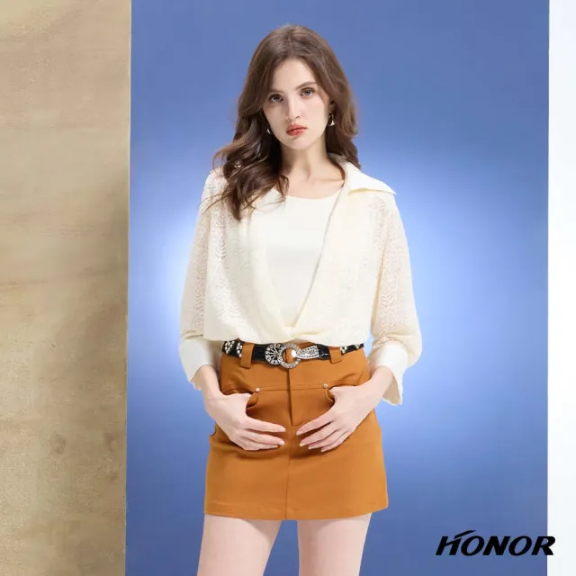 【HONOR 山形屋】出清品 優雅透膚微緞光假兩件上衣-米白(限定出清)